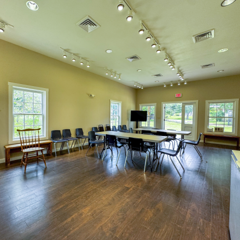 carriage house